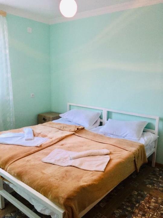 Lali Bed & Breakfast Tbilisi Ngoại thất bức ảnh